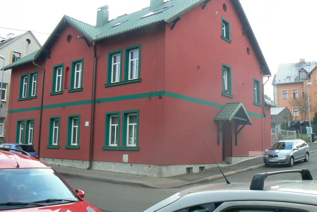 Penzion Na Vapence Либерц Экстерьер фото