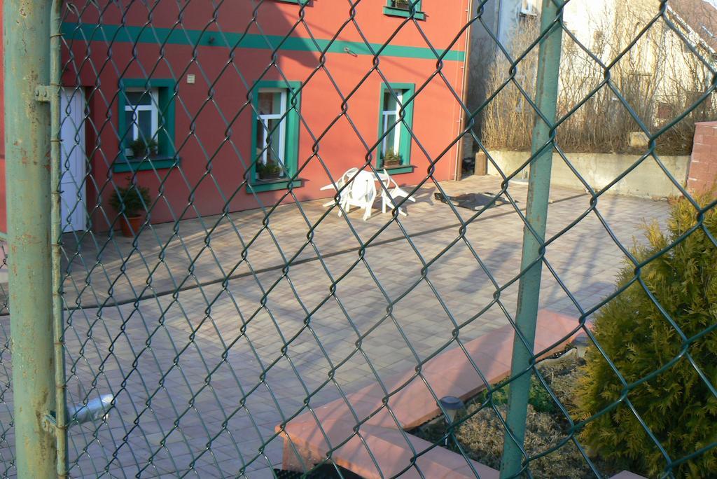 Penzion Na Vapence Либерц Экстерьер фото
